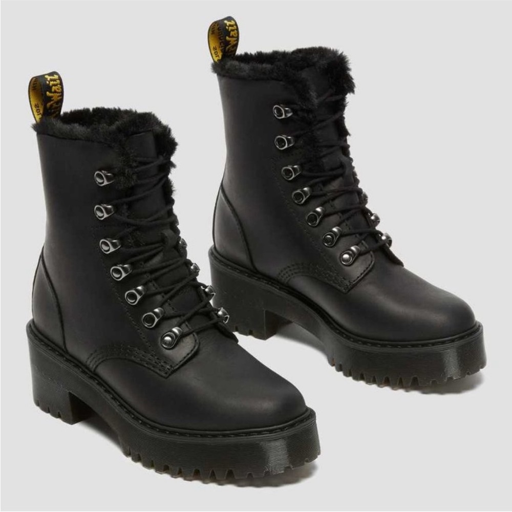 Dr Martens Leona Leather Platform Heel FauxFur Lined LaceUp Boots US7